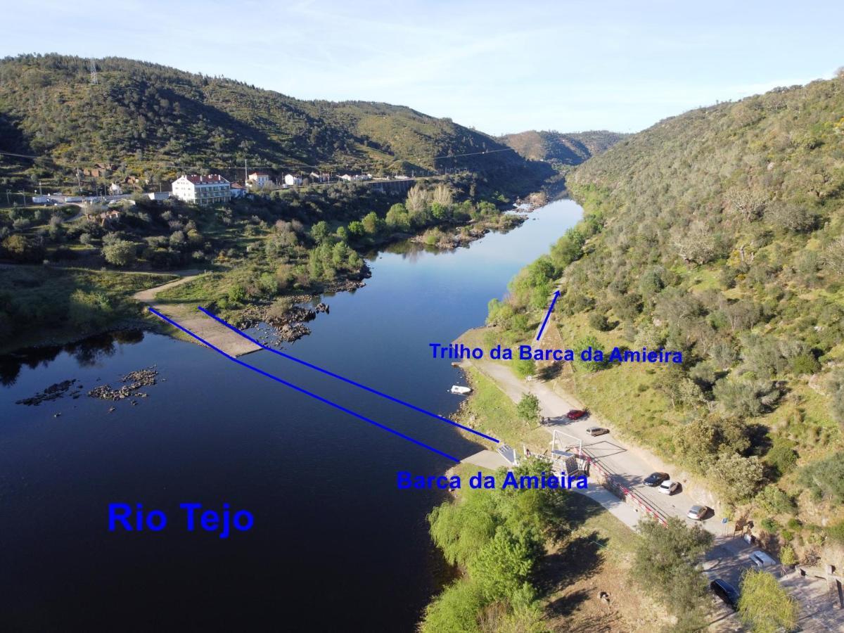 Amieira Do Tejo Guest House Экстерьер фото
